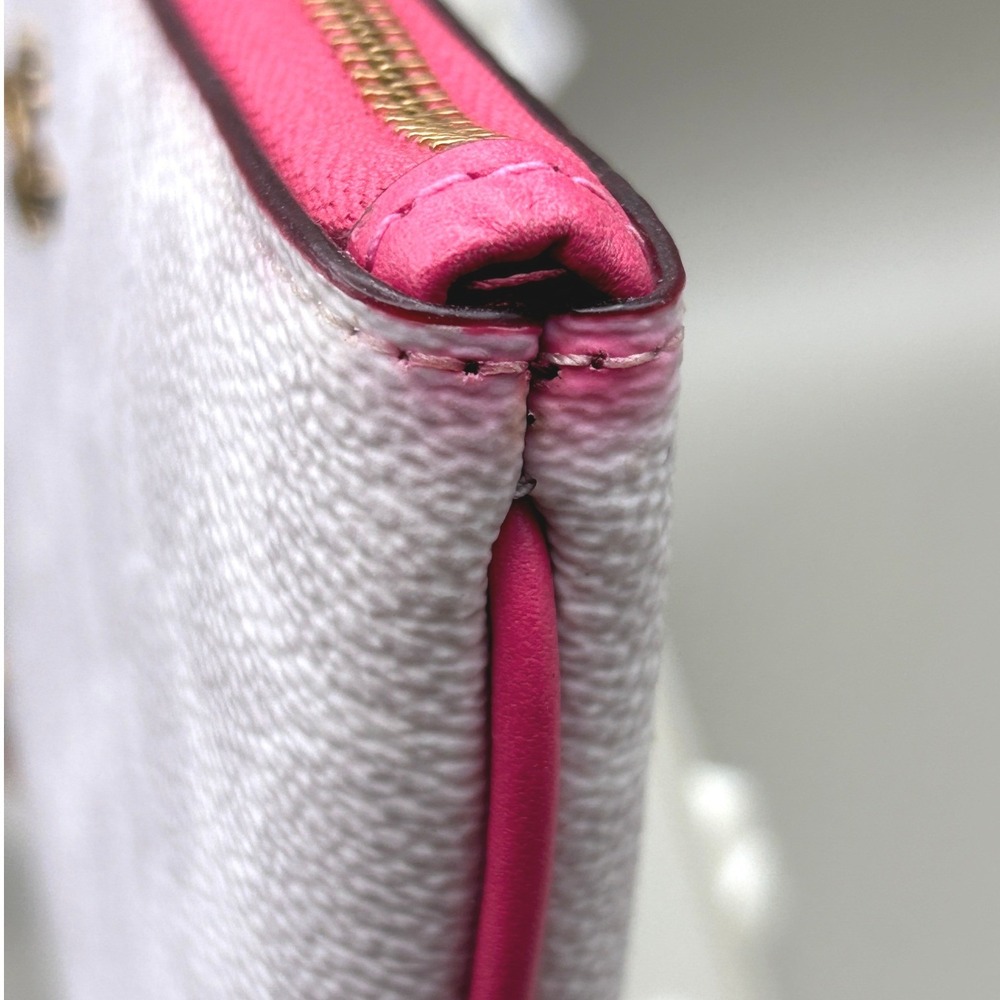 Coach Large Wristlet Signature Canvas Chalk Confetti Pink 3050 Brass Hardware - Picture 10 of 14